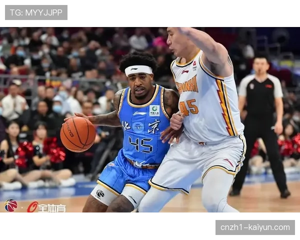 北京控股对阵山西汾酒 一度落后24分最终102比107惜败 北京控股对阵山西汾酒 一度落后24分最终102比107惜败